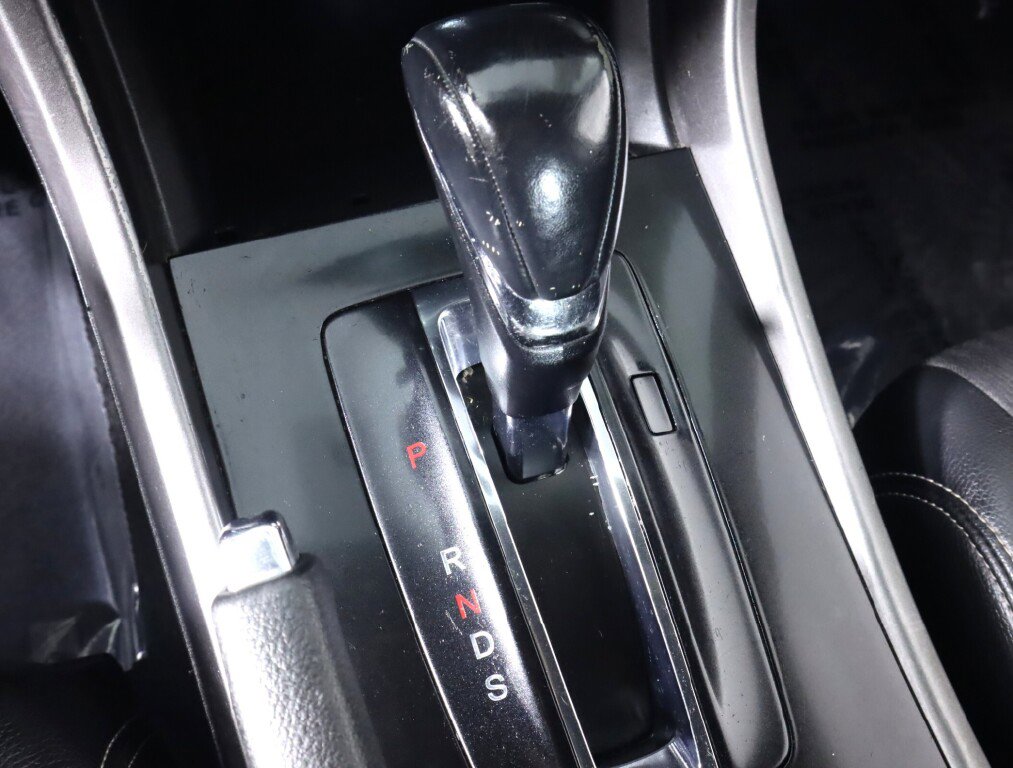 Used 2016 Honda Accord Sport image 25