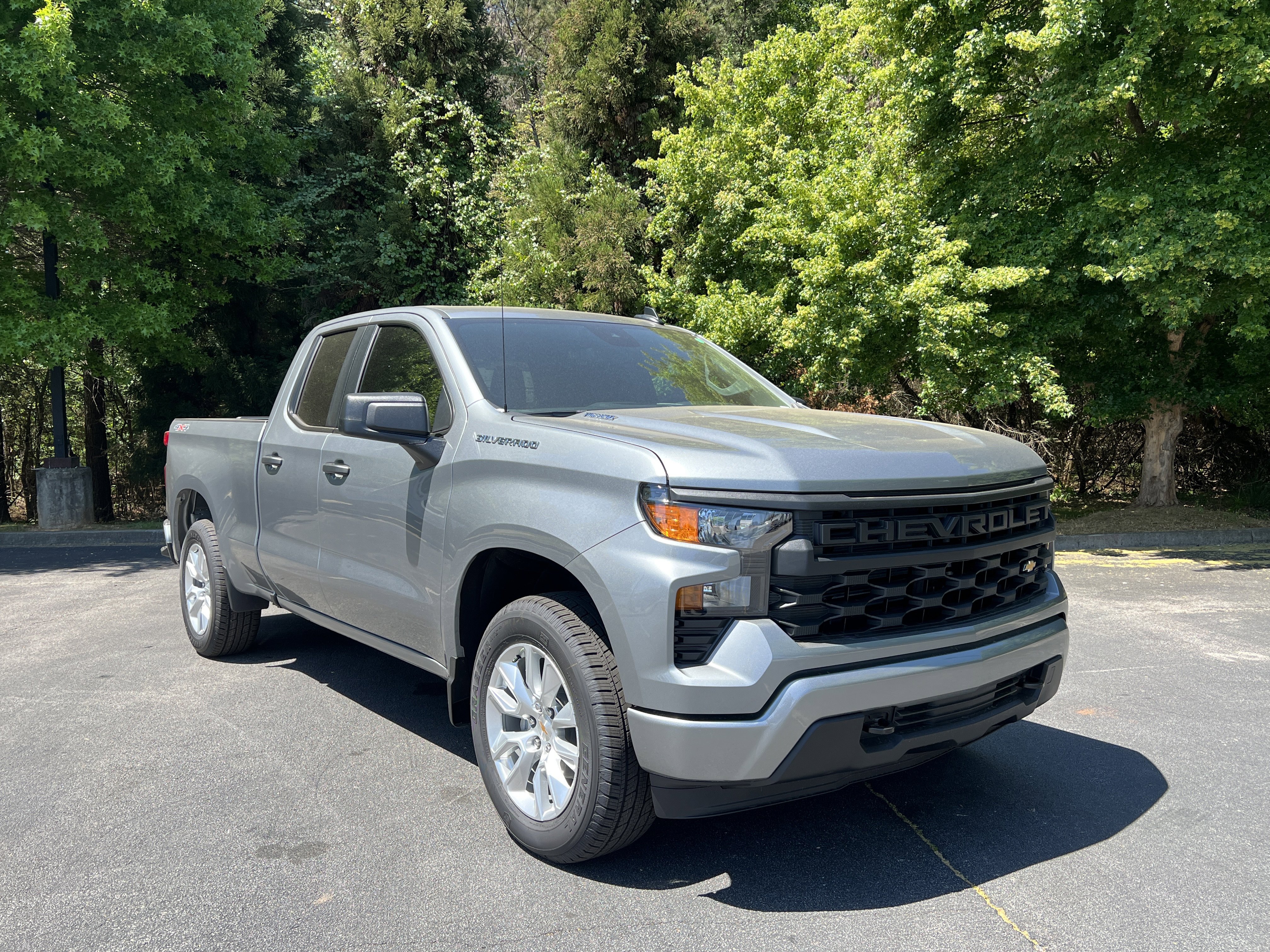 New 2026 Chevrolet Silverado 1500 Custom AWD/4WD image 2