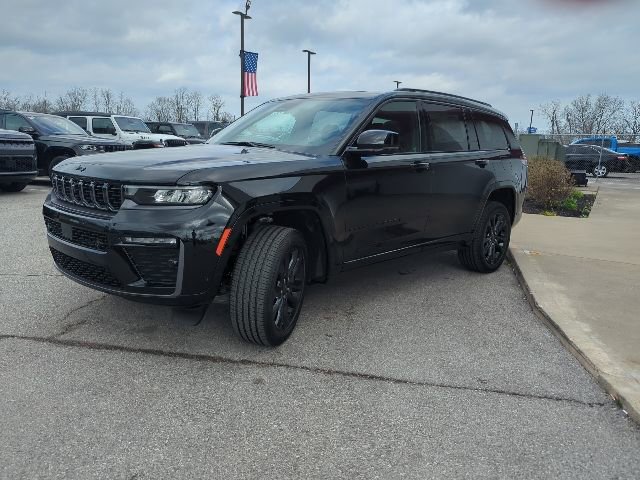New 2026 Jeep Grand Cherokee L Limited AWD/4WD image 4