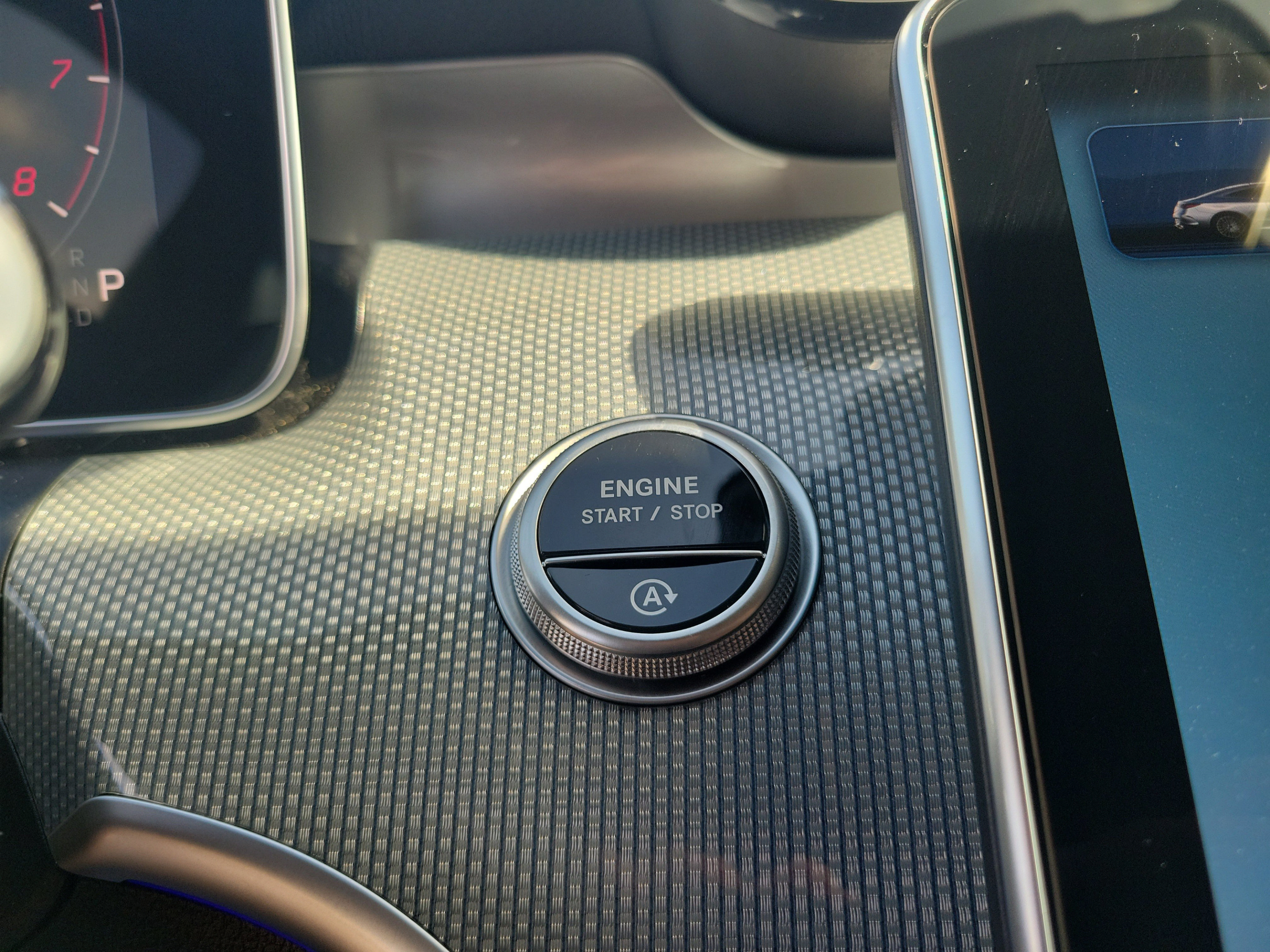 New 2026 Mercedes-Benz CLE 300 4MATIC Coupe image 17