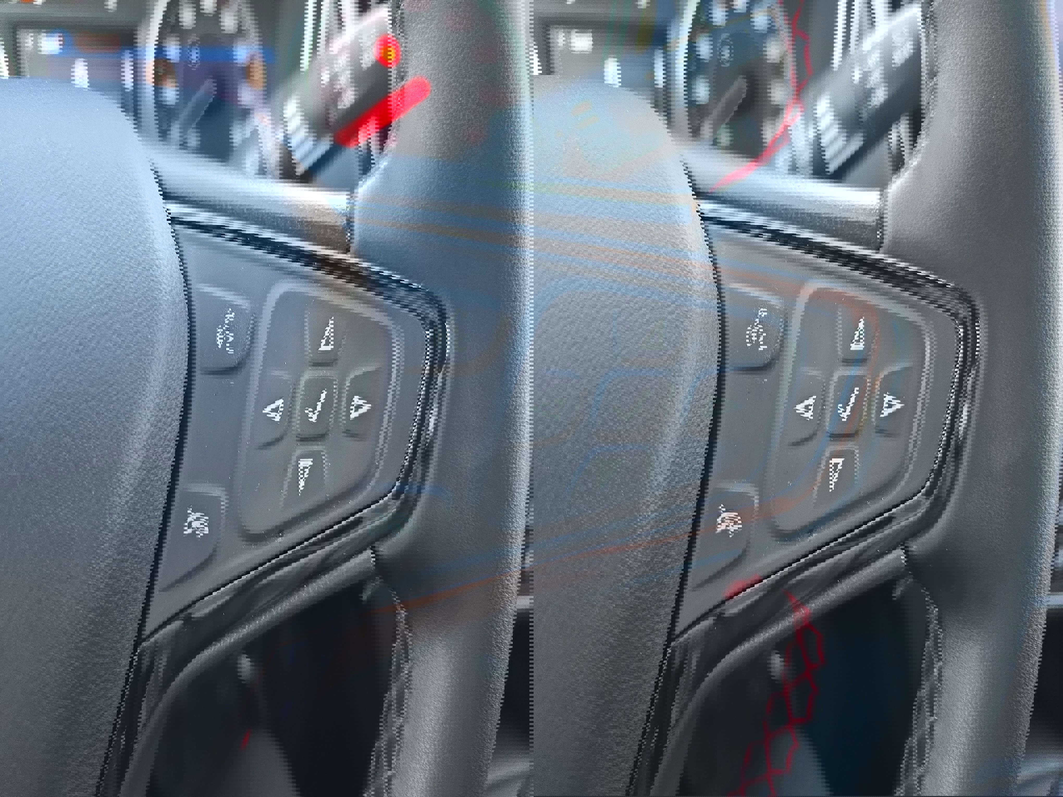 Used 2023 Chevrolet Equinox RS image 19