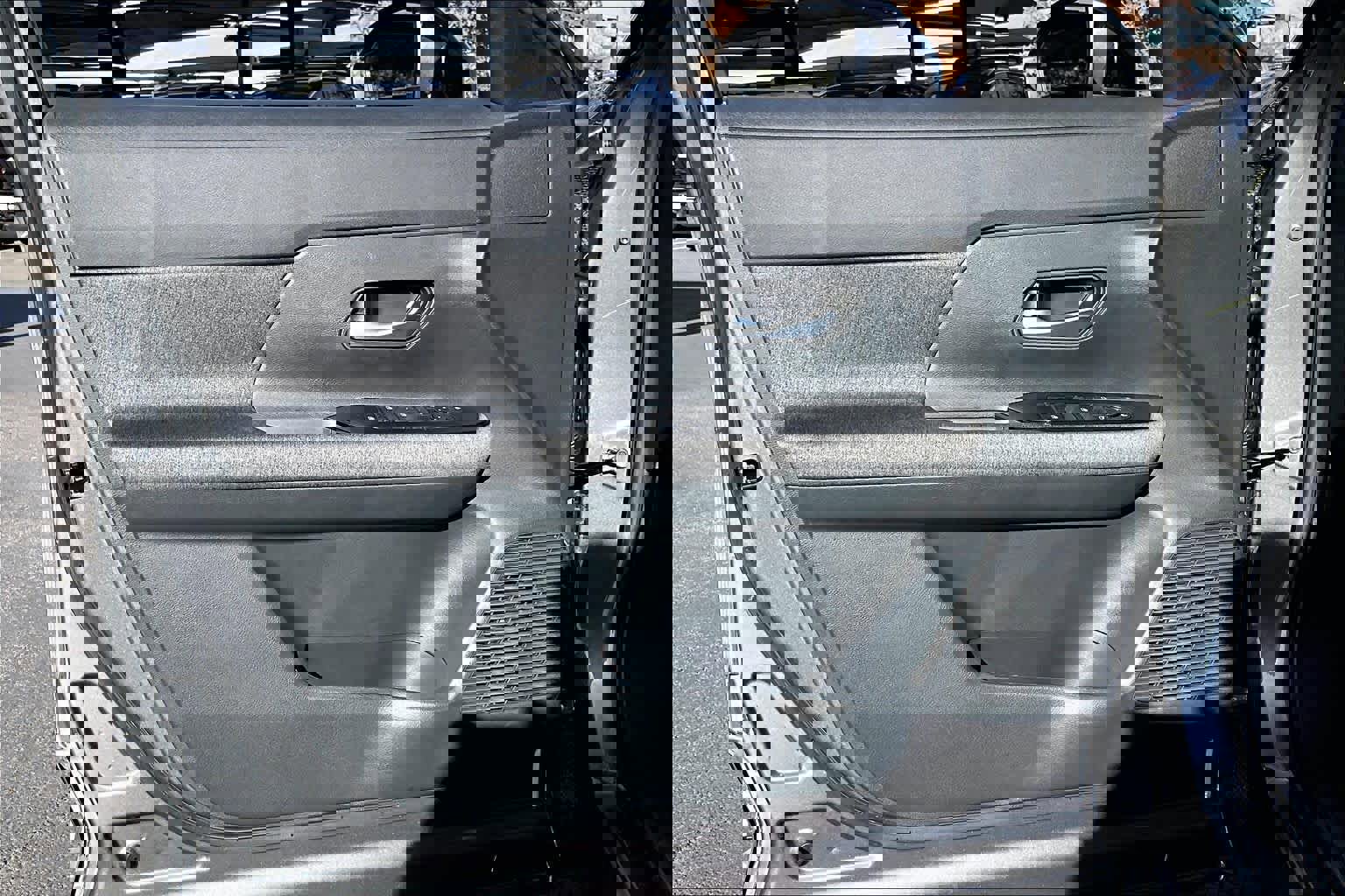 New 2026 Nissan Kicks SV image 10