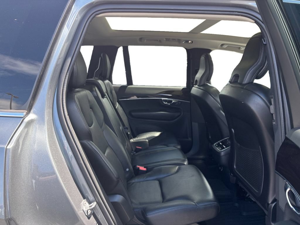 Used 2019 Volvo XC90 T6 Momentum w/ Protection Package Premier AWD/4WD image 23