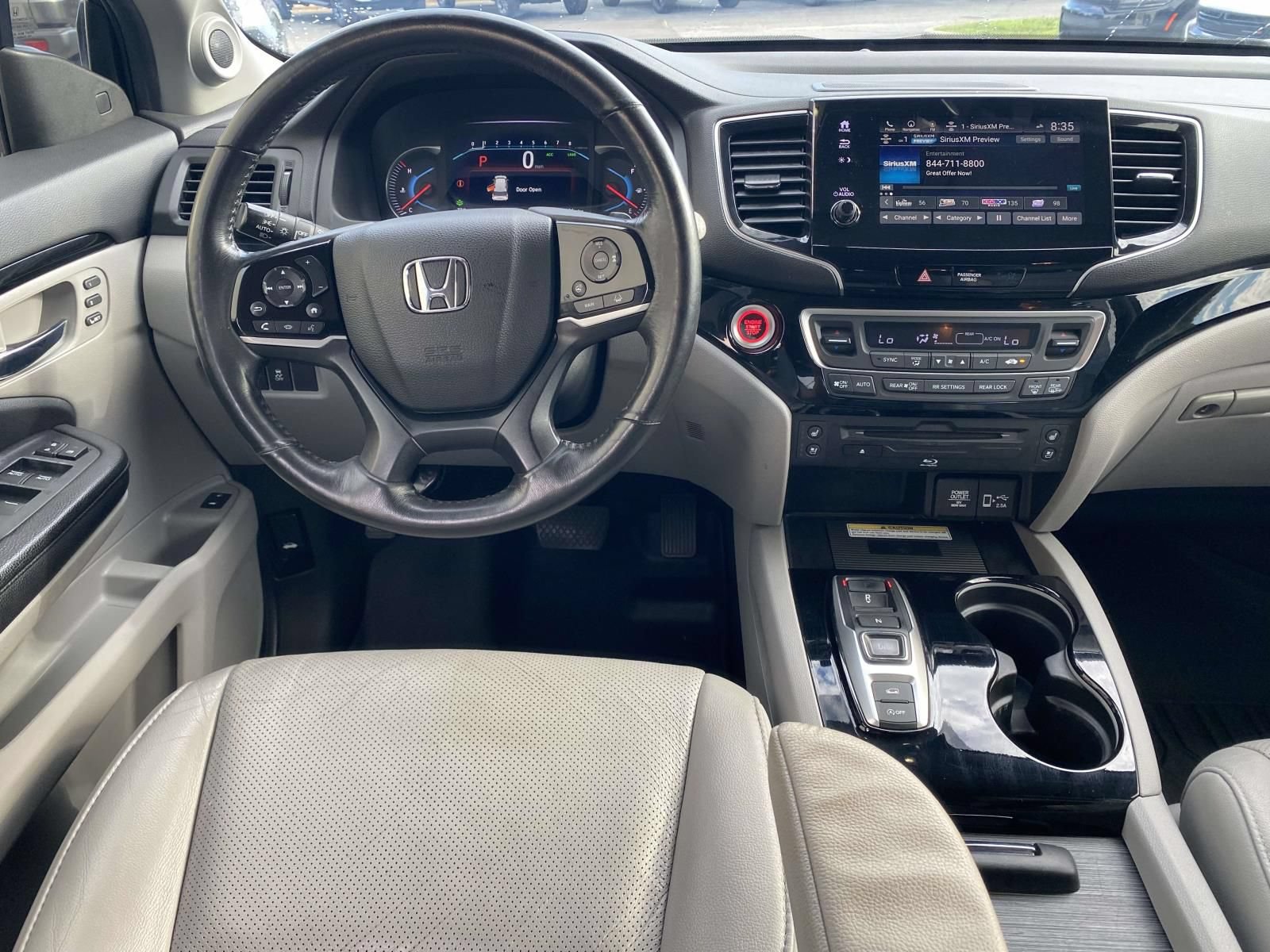Used 2019 Honda Pilot Elite image 11