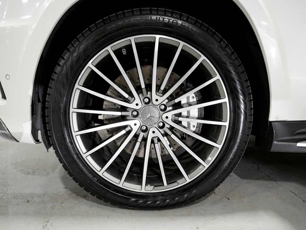 Used 2014 Mercedes-Benz GL 550 4MATIC image 38