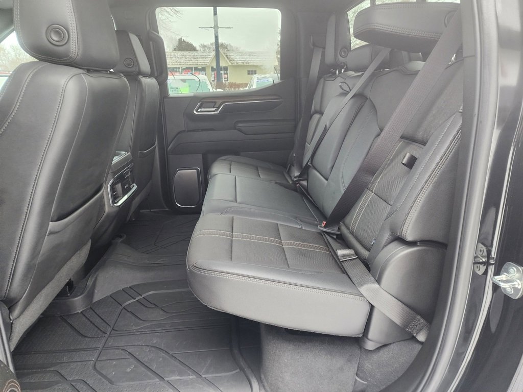 Certified 2024 Chevrolet Silverado 1500 High Country w/ High Country Premium Package image 15