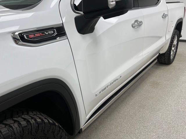Used 2021 GMC Sierra 1500 Denali w/ Denali Ultimate Package AWD/4WD image 11