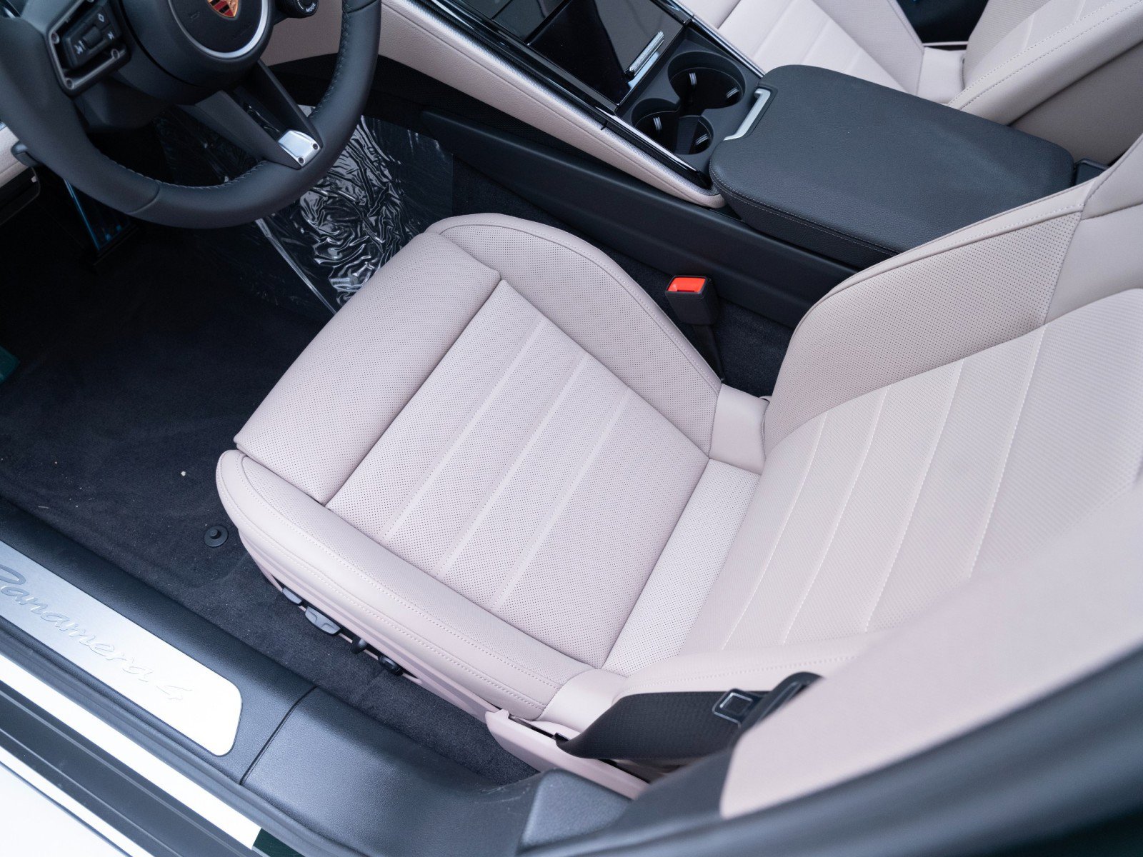New 2026 Porsche Panamera 4 AWD/4WD image 16