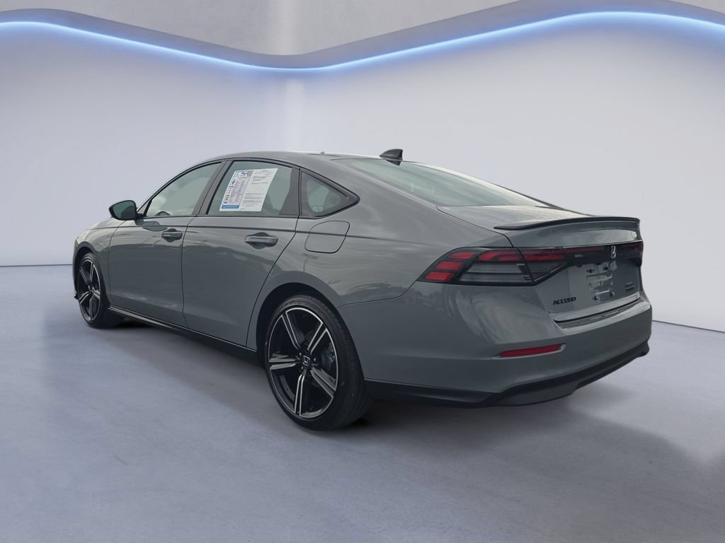 Used 2026 Honda Accord Sport image 3