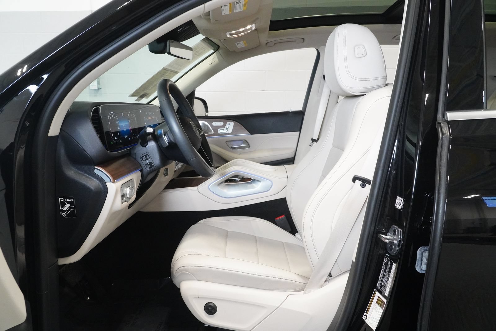 Certified 2024 Mercedes-Benz GLE 350 4MATIC image 11