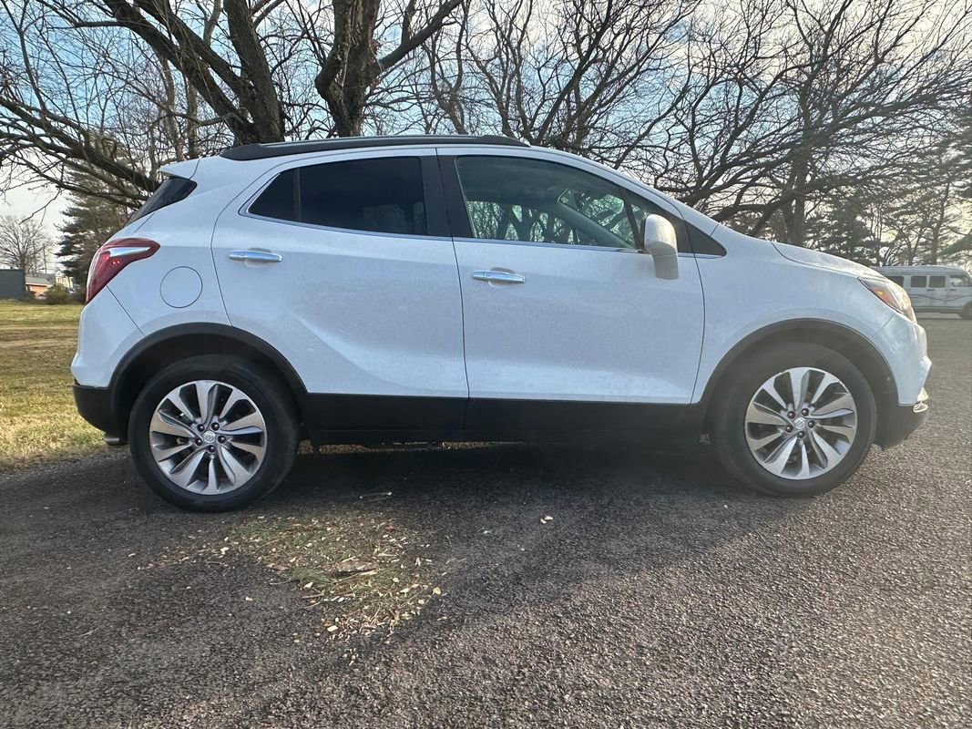 Used 2020 Buick Encore Preferred w/ Safety Package image 4
