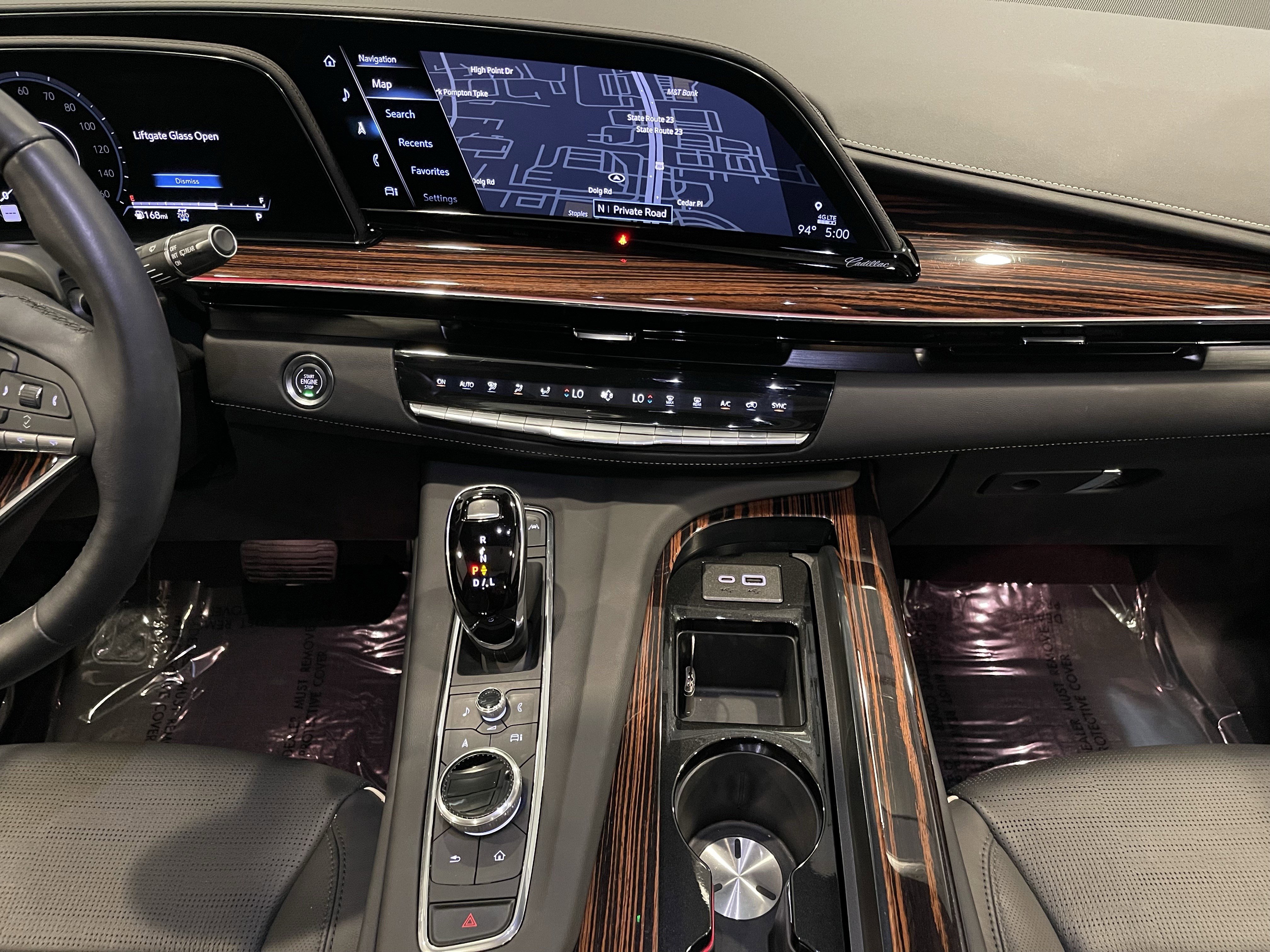 Used 2024 Cadillac Escalade Premium Luxury w/ LPO, Floor Liner Package AWD/4WD image 17
