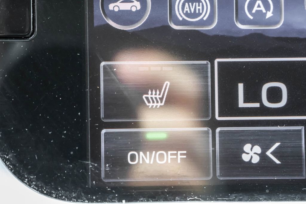 Used 2024 Subaru Outback Limited AWD/4WD image 27