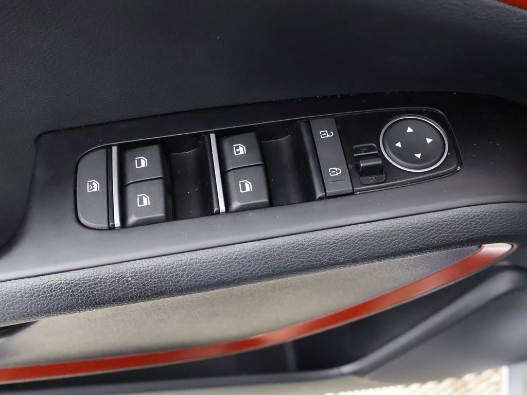 Used 2025 Kia Soul GT-Line image 35