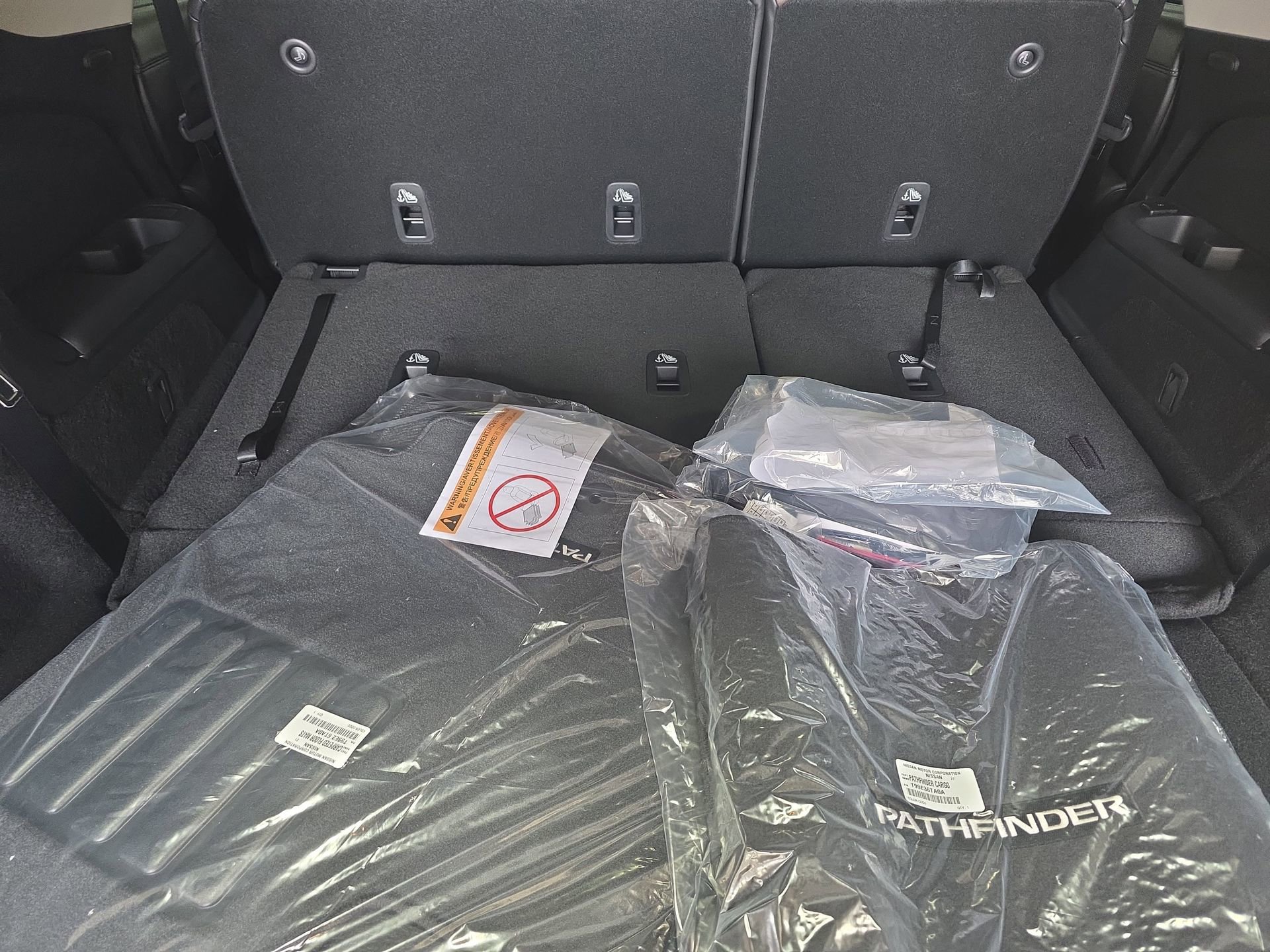 New 2026 Nissan Pathfinder Platinum image 12