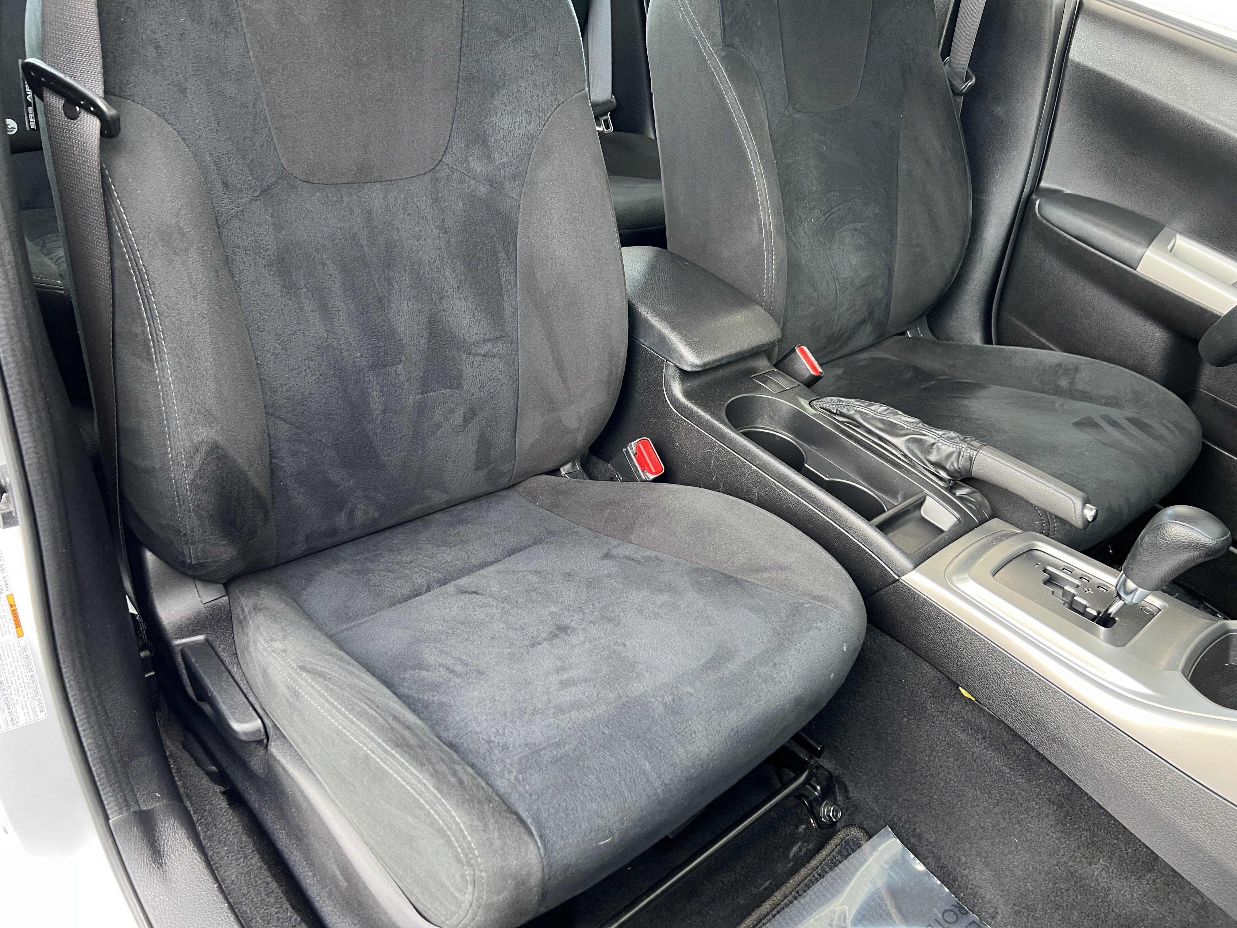 Used 2010 Subaru Impreza 2.5i AWD/4WD image 22