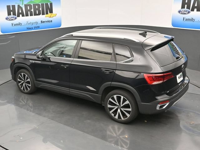 Used 2022 Volkswagen Taos SE FWD image 23