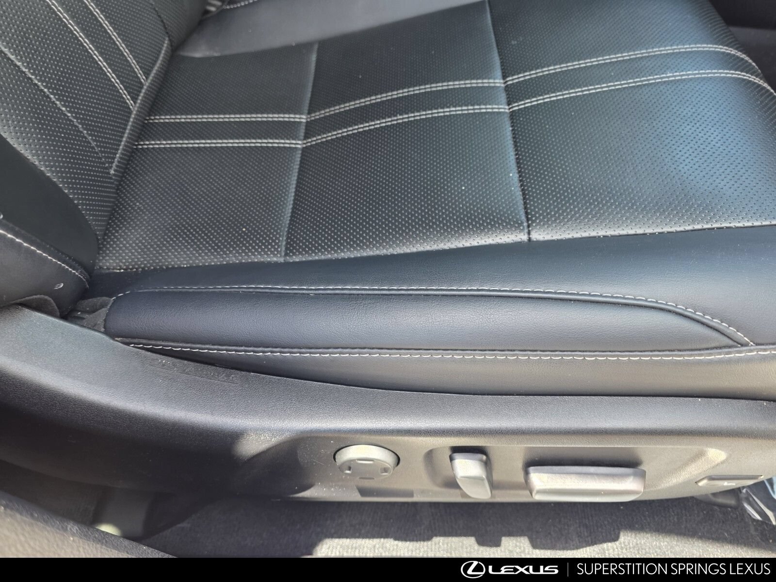 Certified 2021 Lexus RX 350 FWD w/ Luxury Package image 32