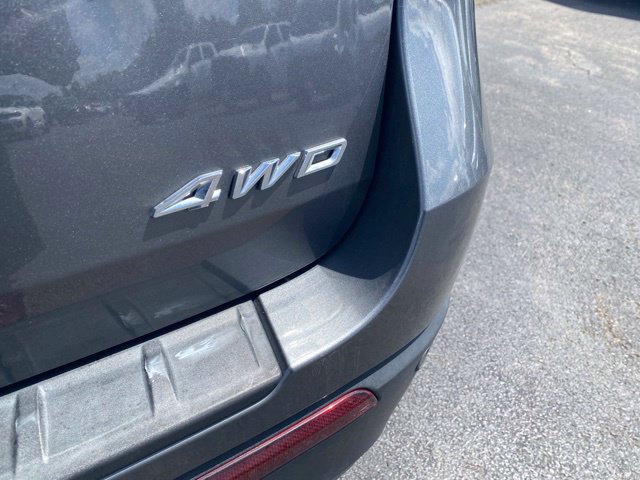 Used 2023 Ford Explorer XLT w/ Equipment Group 202A AWD/4WD image 37