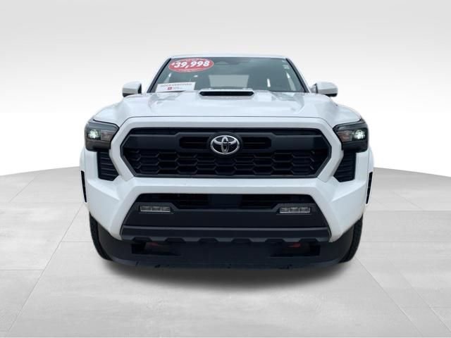 Certified 2025 Toyota Tacoma TRD Sport image 22