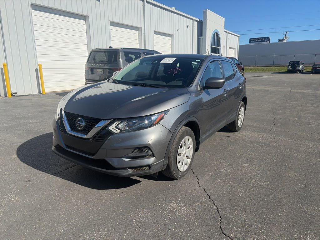 Used 2020 Nissan Rogue Sport S image 3