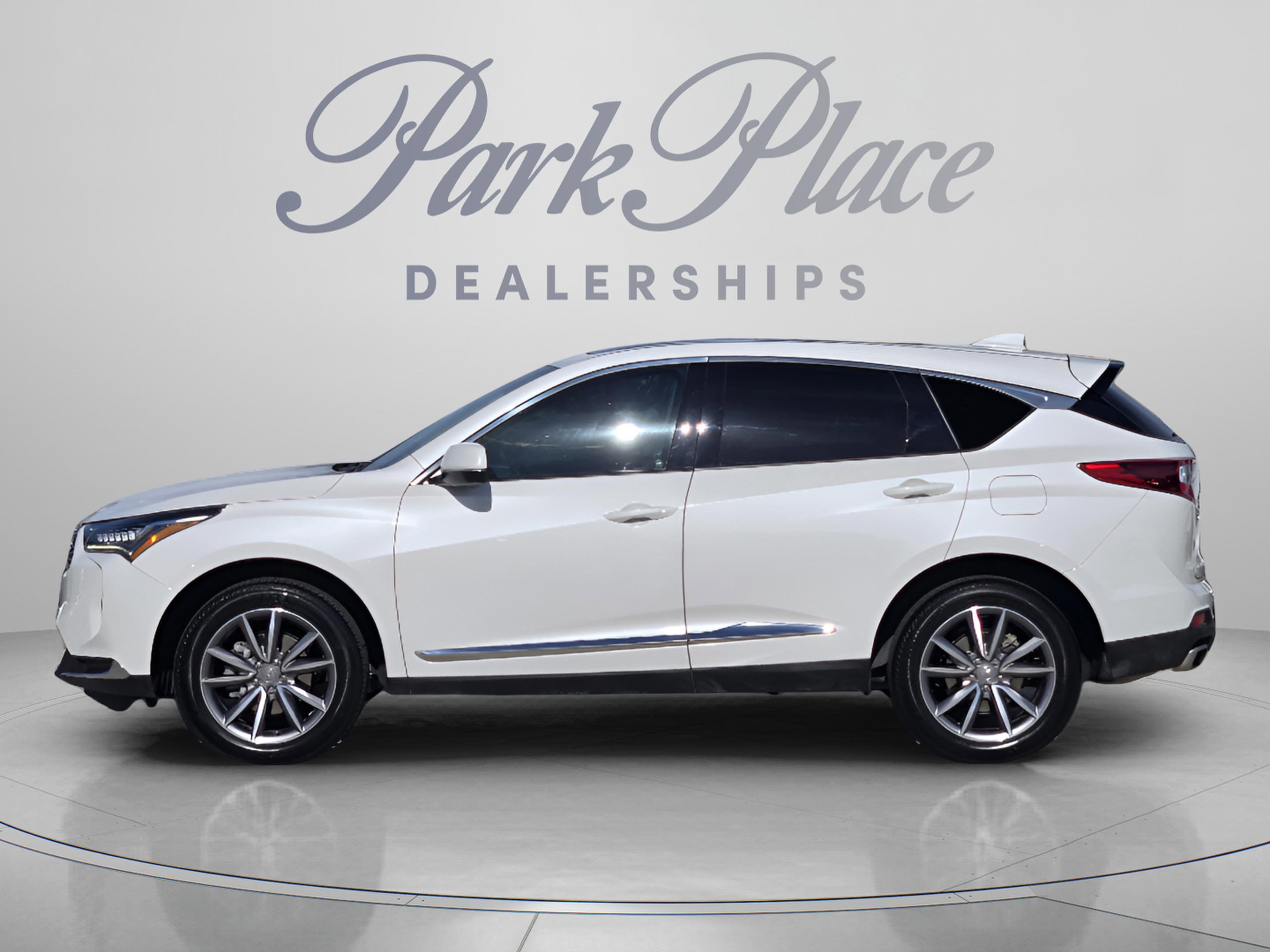 Certified 2023 Acura RDX FWD w/ Technology Package image 2