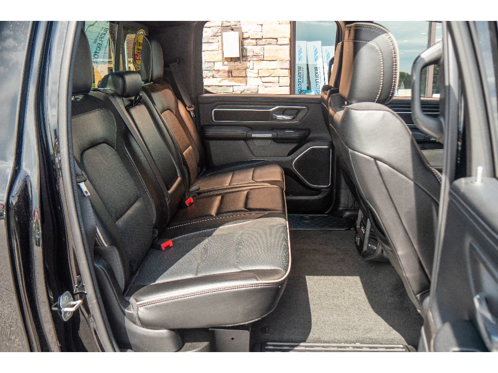 Used 2023 RAM 1500 Laramie AWD/4WD image 19