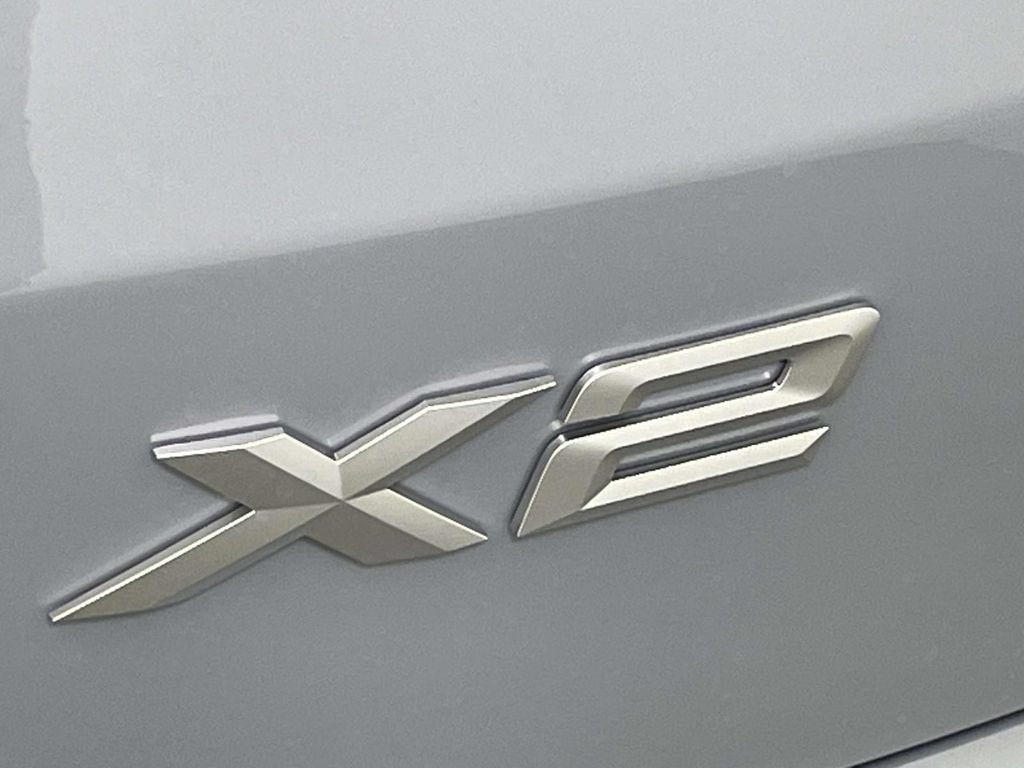 New 2026 BMW X2 xDrive28i w/ Technology Package AWD/4WD image 10
