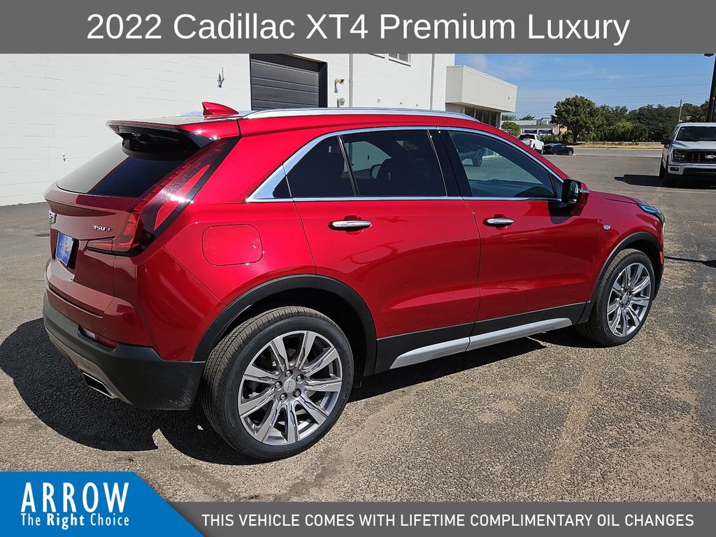 Used 2022 Cadillac XT4 Premium Luxury w/ Cold Weather Package FWD image 13