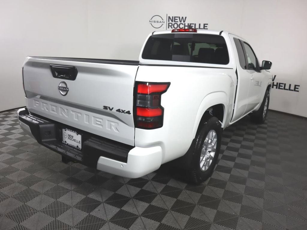 Certified 2024 Nissan Frontier SV w/ SV Convenience Package image 7