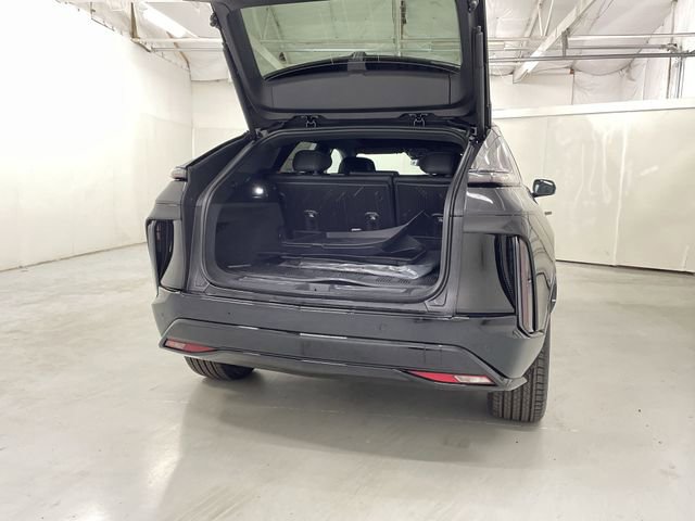 New 2025 Cadillac Lyriq Sport w/ LPO, Floor Liner Package image 27