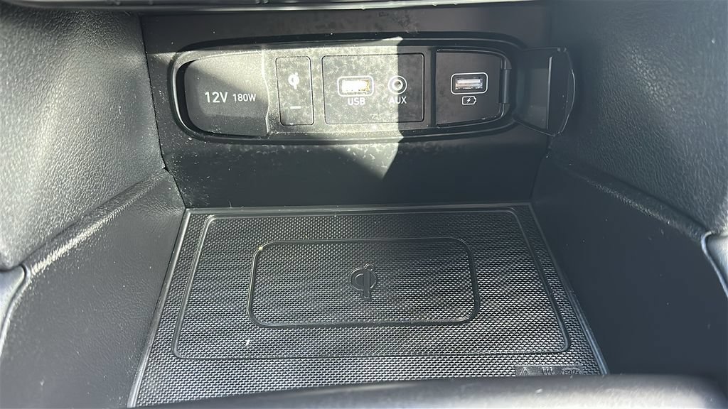 Used 2020 Hyundai Santa Fe Limited FWD image 27