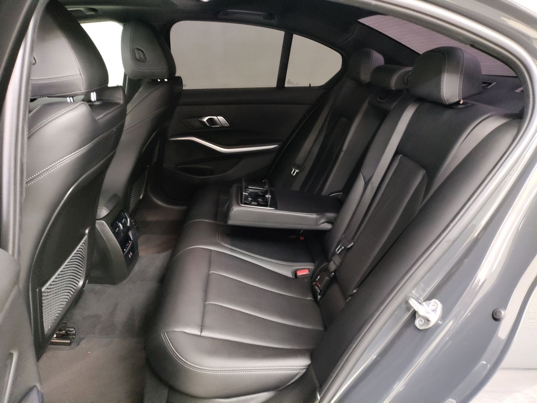 Certified 2023 BMW 330i Sedan w/ Convenience Package image 25