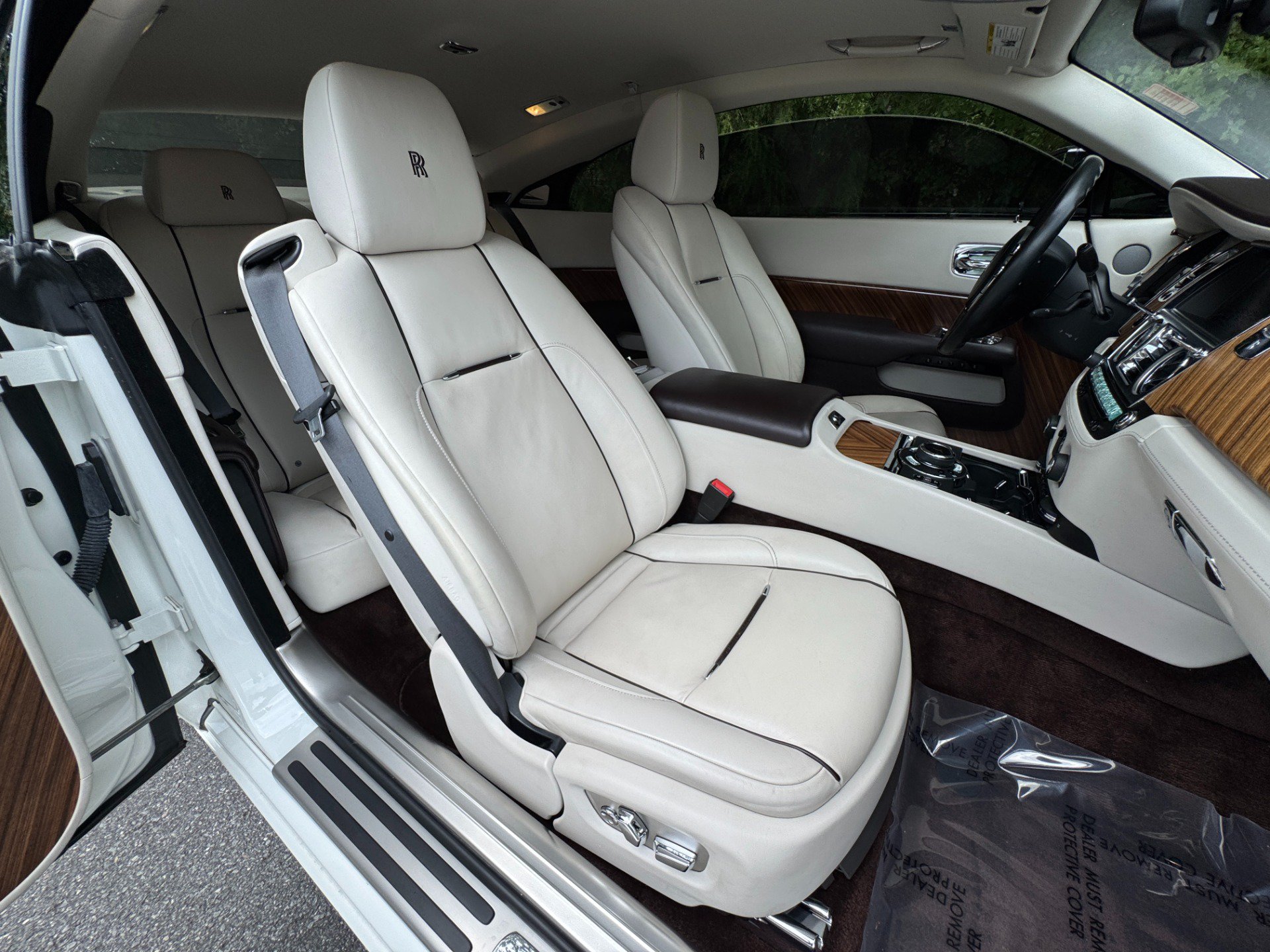 Used 2017 Rolls-Royce Wraith RWD image 57