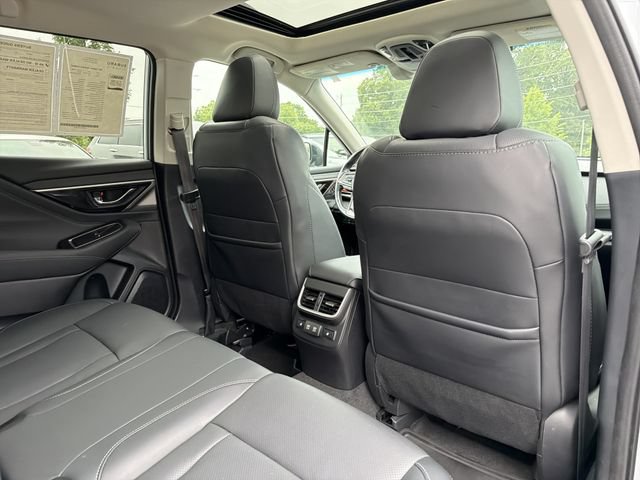 Used 2021 Subaru Outback Limited AWD/4WD image 17