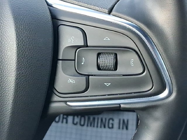 Used 2024 Buick Envista Sport Touring w/ Convenience I Package FWD image 13