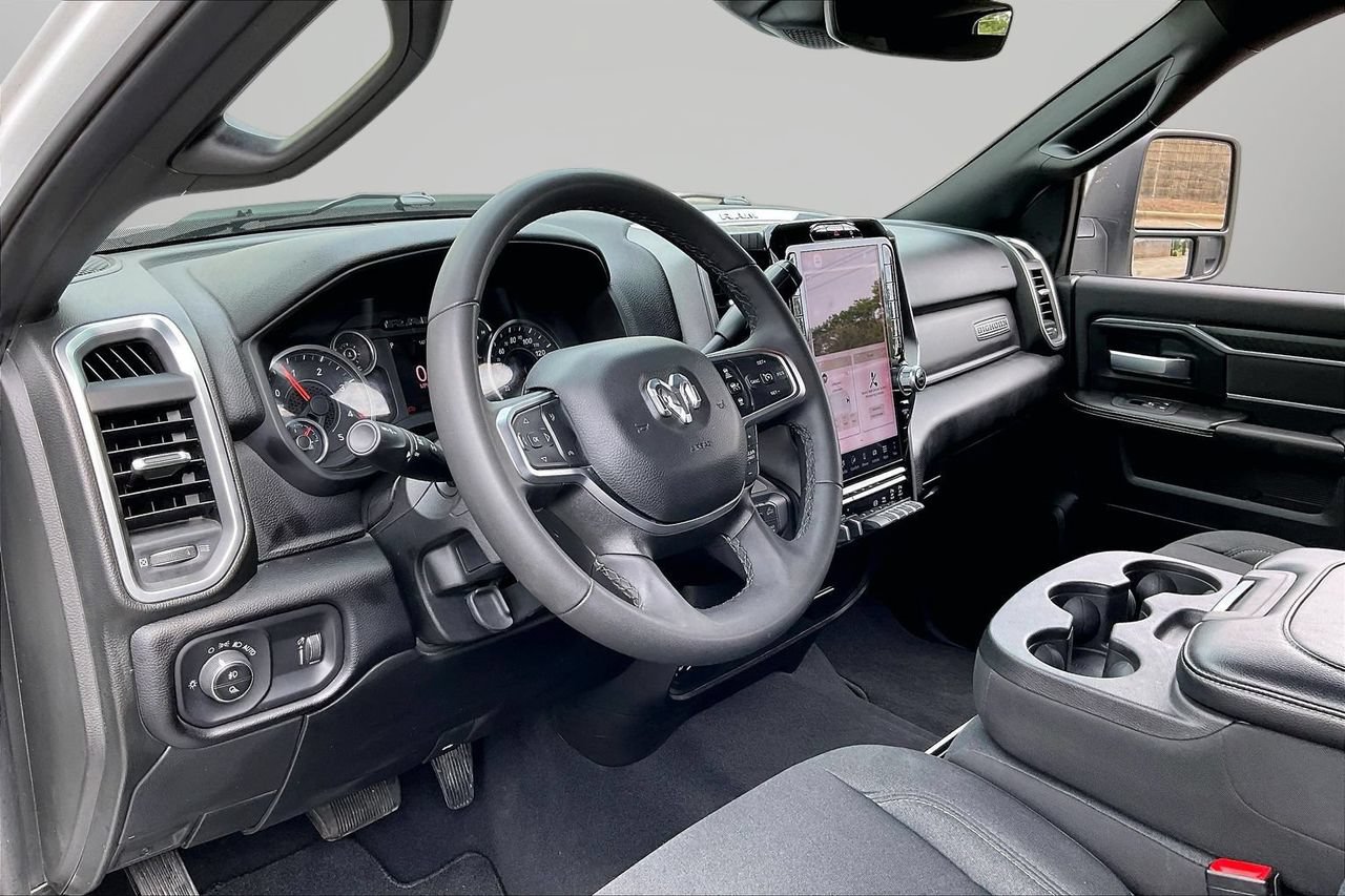 Used 2025 RAM 2500 Big Horn AWD/4WD image 19