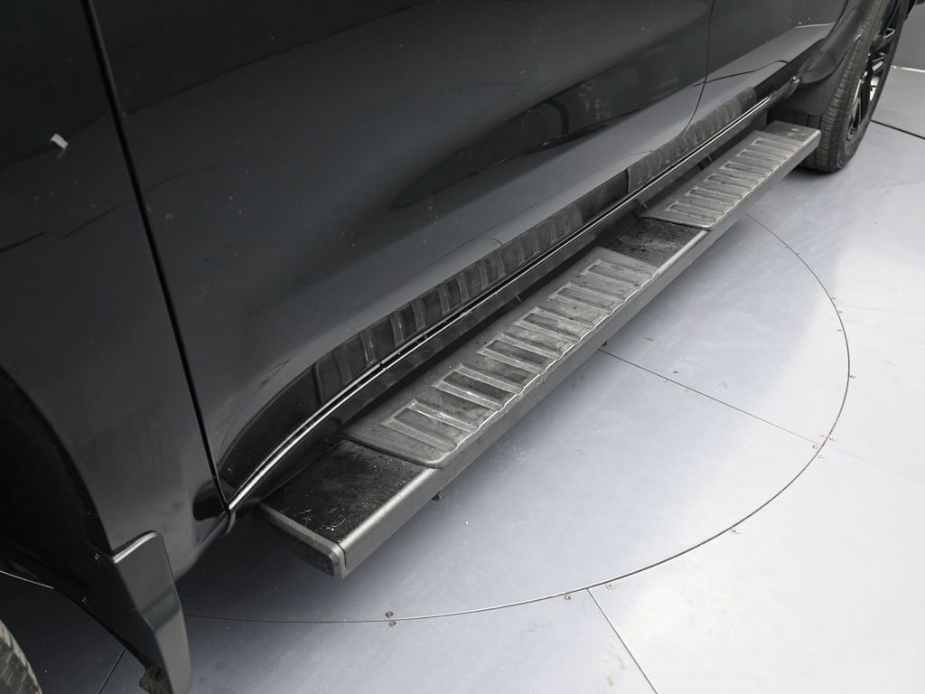 Used 2023 Chevrolet Silverado 1500 Custom image 29