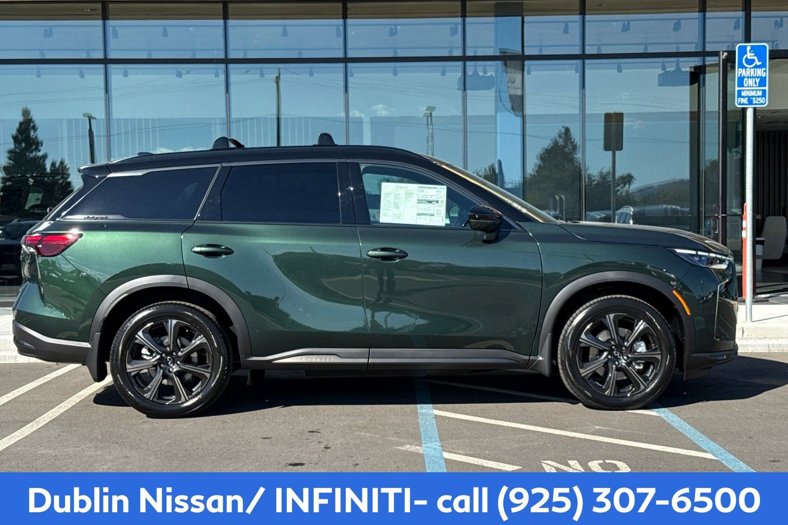 New 2026 INFINITI QX60 Autograph w/ Dark Cargo Package AWD/4WD image 6