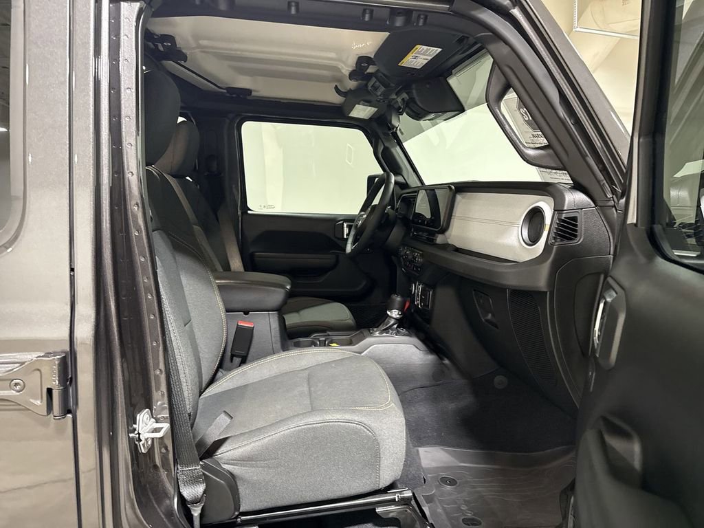 Used 2025 Jeep Wrangler Unlimited Sport S 4xe w/ Convenience Group image 21
