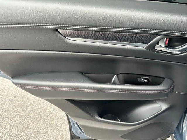 Used 2022 MAZDA CX-5 Carbon Edition image 22