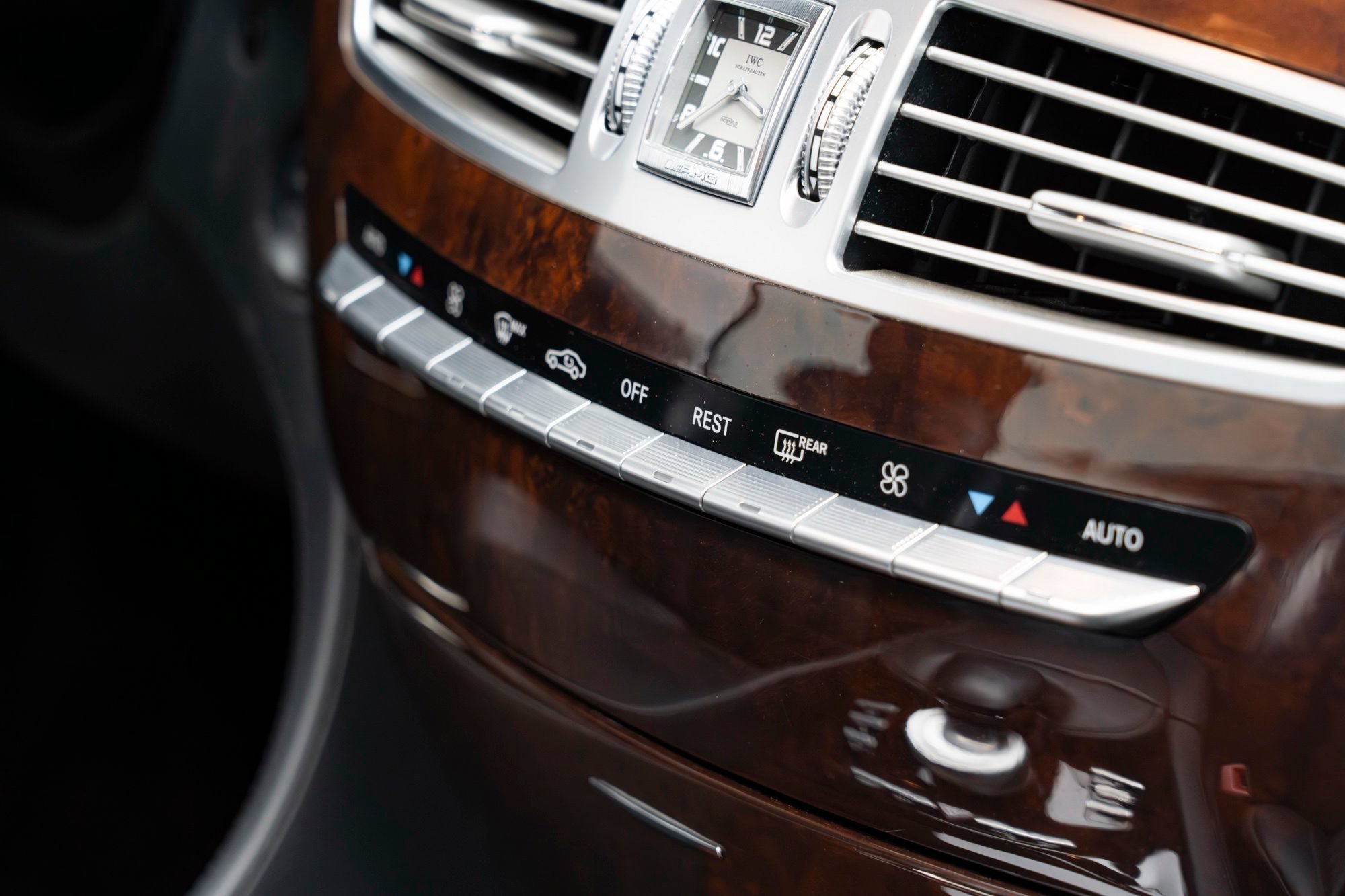 Used 2012 Mercedes-Benz CL 63 AMG image 38