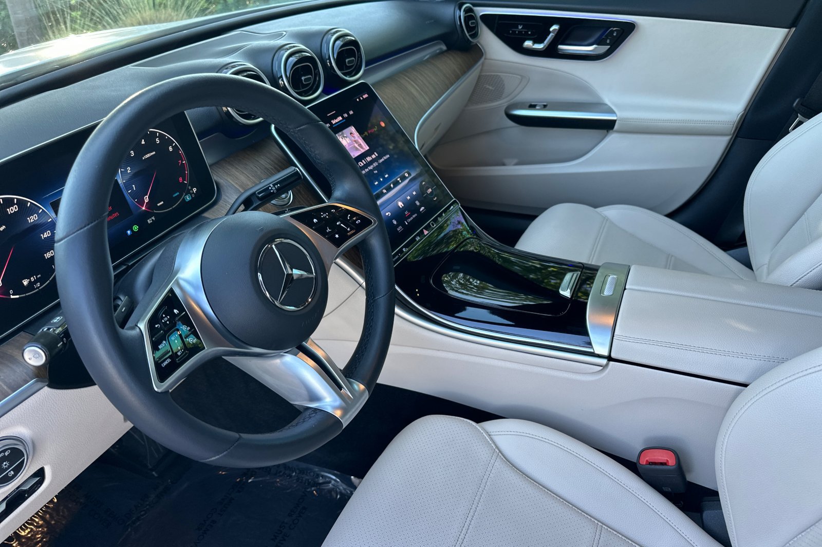Certified 2024 Mercedes-Benz C 300 4MATIC Sedan image 10