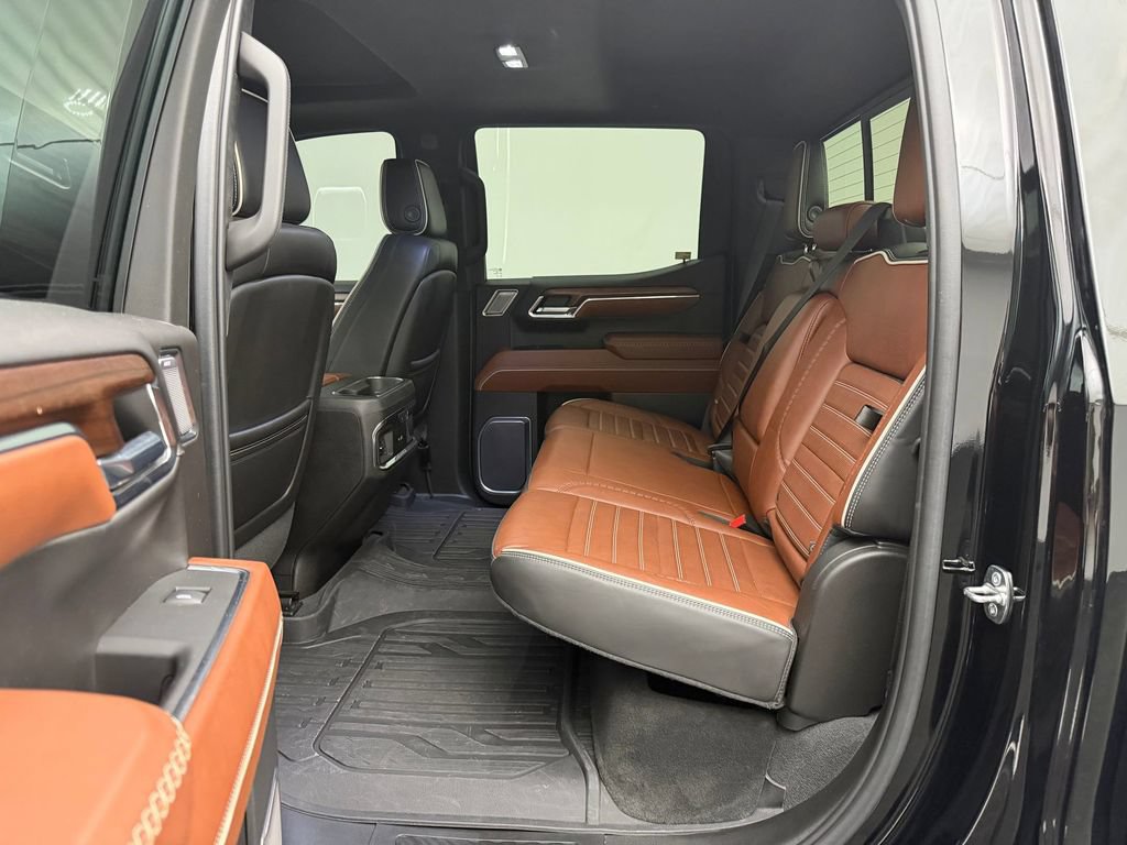 Used 2023 GMC Sierra 1500 Denali Ultimate AWD/4WD image 13