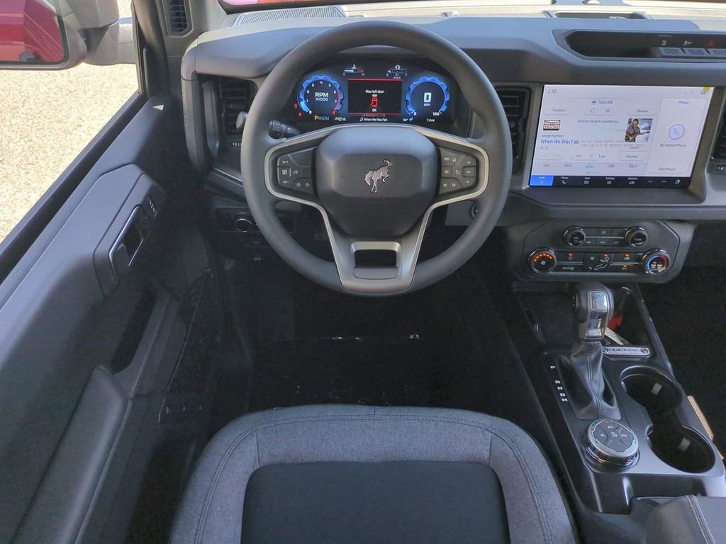 New 2025 Ford Bronco 4-Door image 17