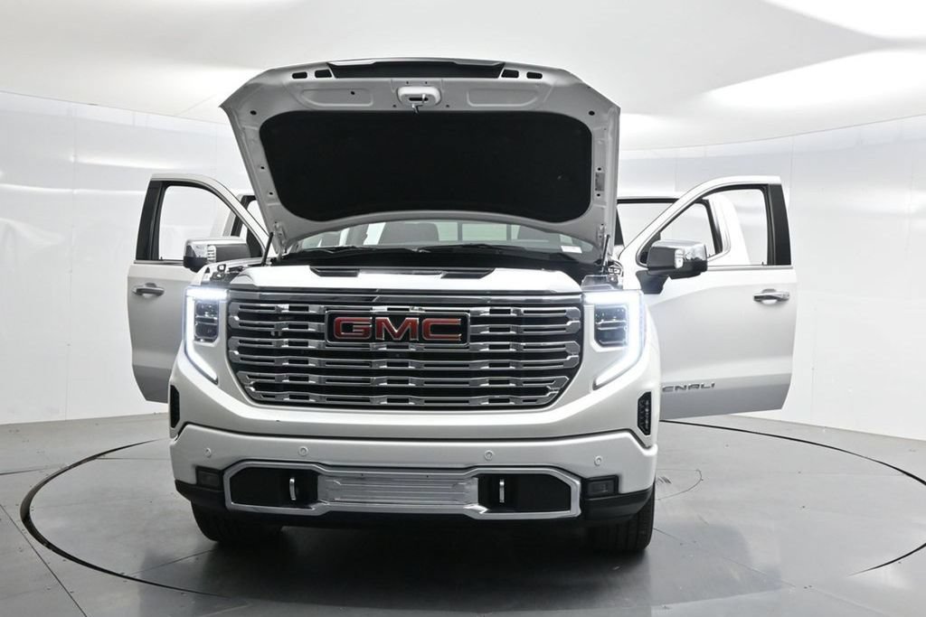Used 2023 GMC Sierra 1500 Denali w/ Denali Reserve Package AWD/4WD image 52