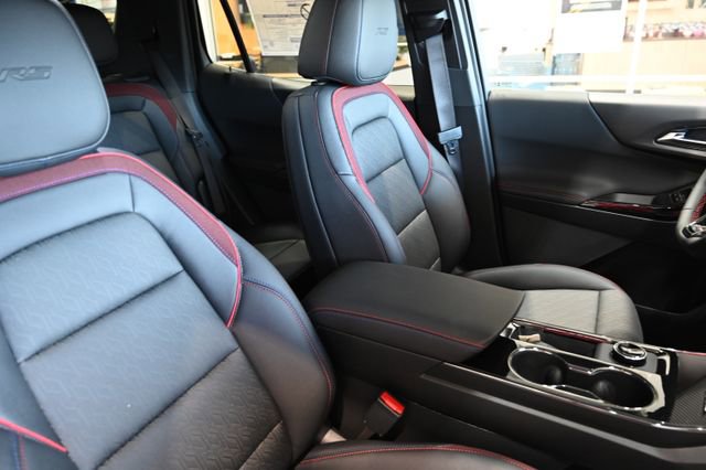 New 2026 Chevrolet Equinox RS FWD image 8