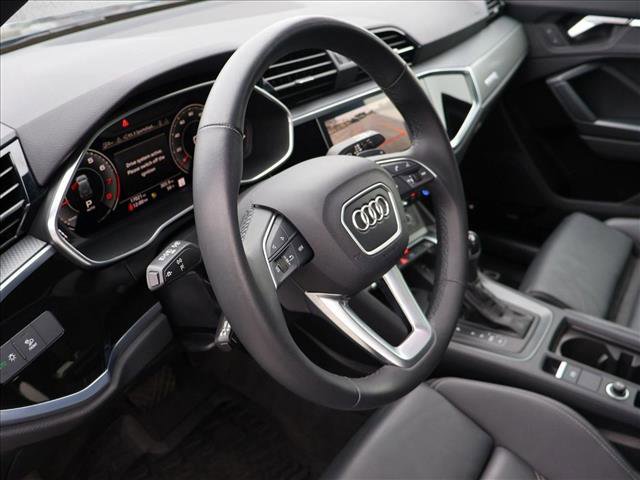 Used 2023 Audi Q3 2.0T Premium Plus w/ Premium Plus Package AWD/4WD image 14