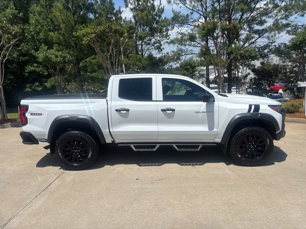 Used 2024 Chevrolet Colorado Trail Boss AWD/4WD image 7