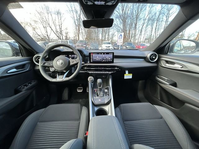 New 2026 Alfa Romeo Tonale image 12